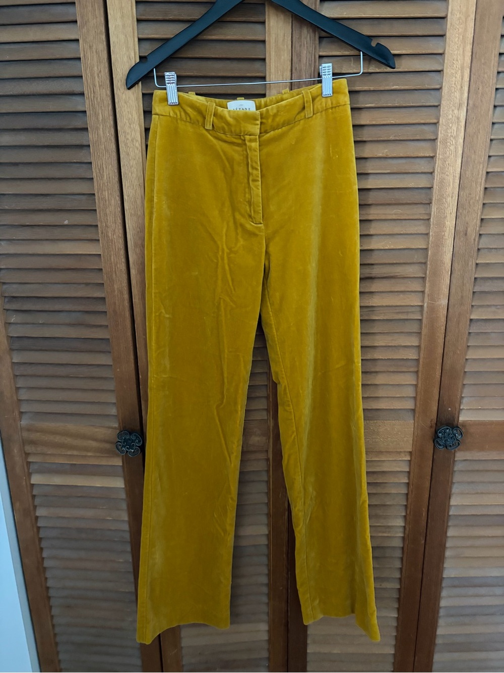 Sezane Mustard Velvet Straight-Leg Pants women’s size 34 gold